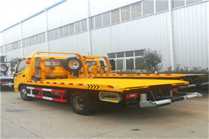 濠江附近拖车救援搭电