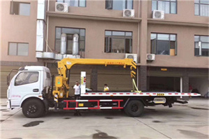 濠江附近汽车轮胎更换