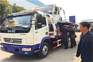 濠江汽车道路救援拖车价格